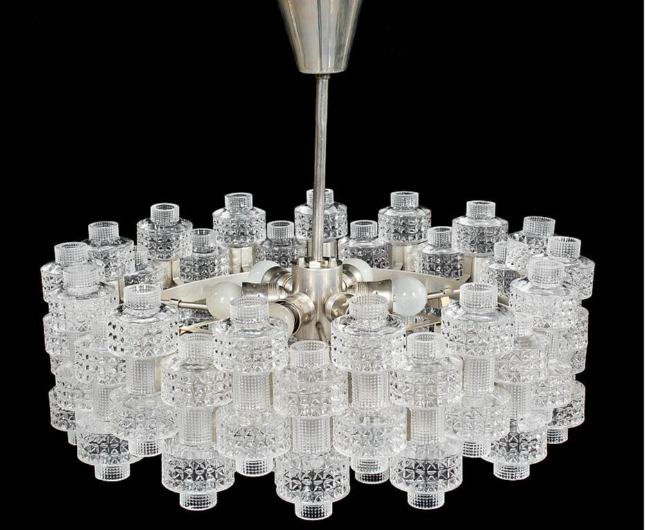 1/2-Tier Intricately Patterned Glass Chandelier