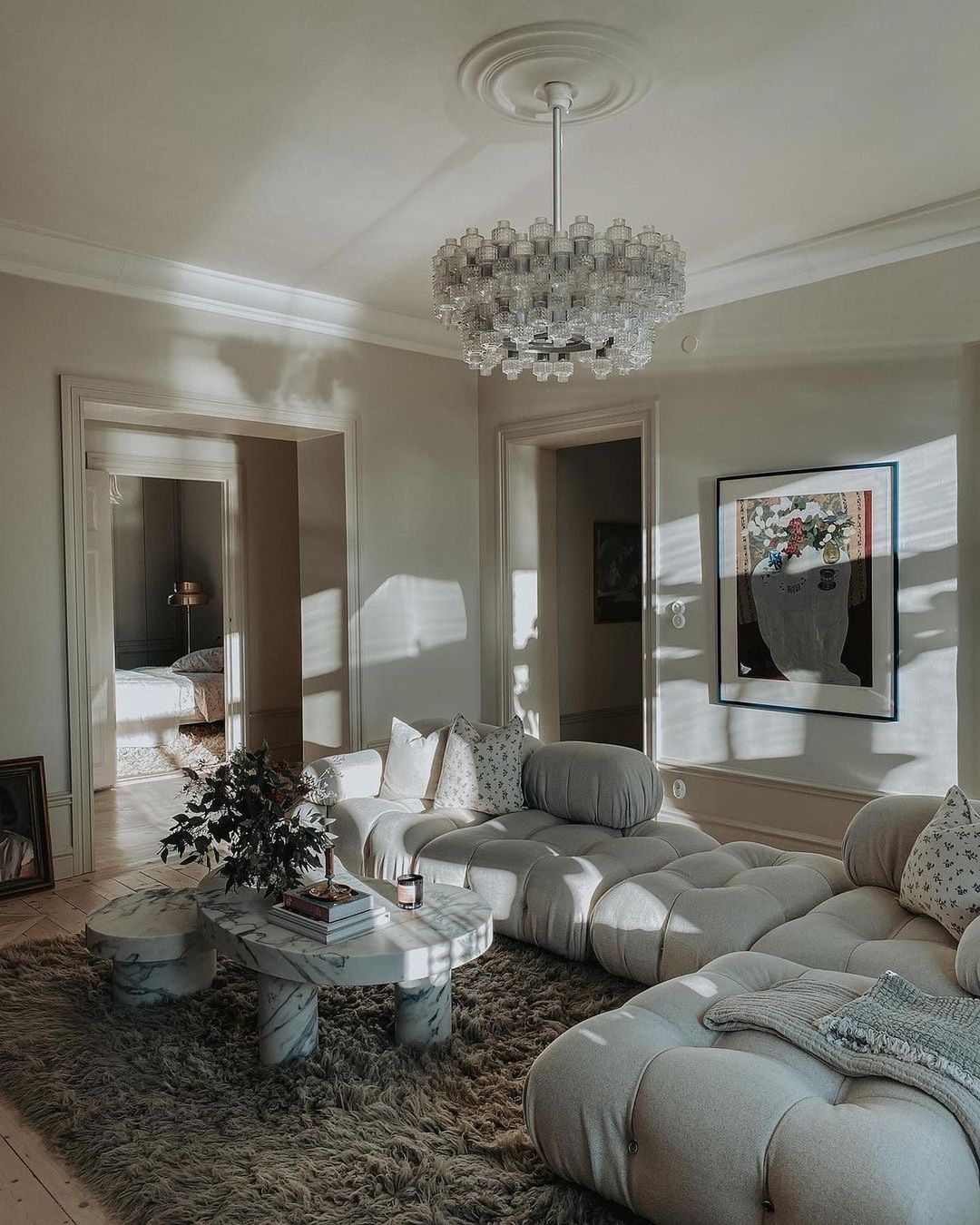 1/2-Tier Intricately Patterned Glass Chandelier