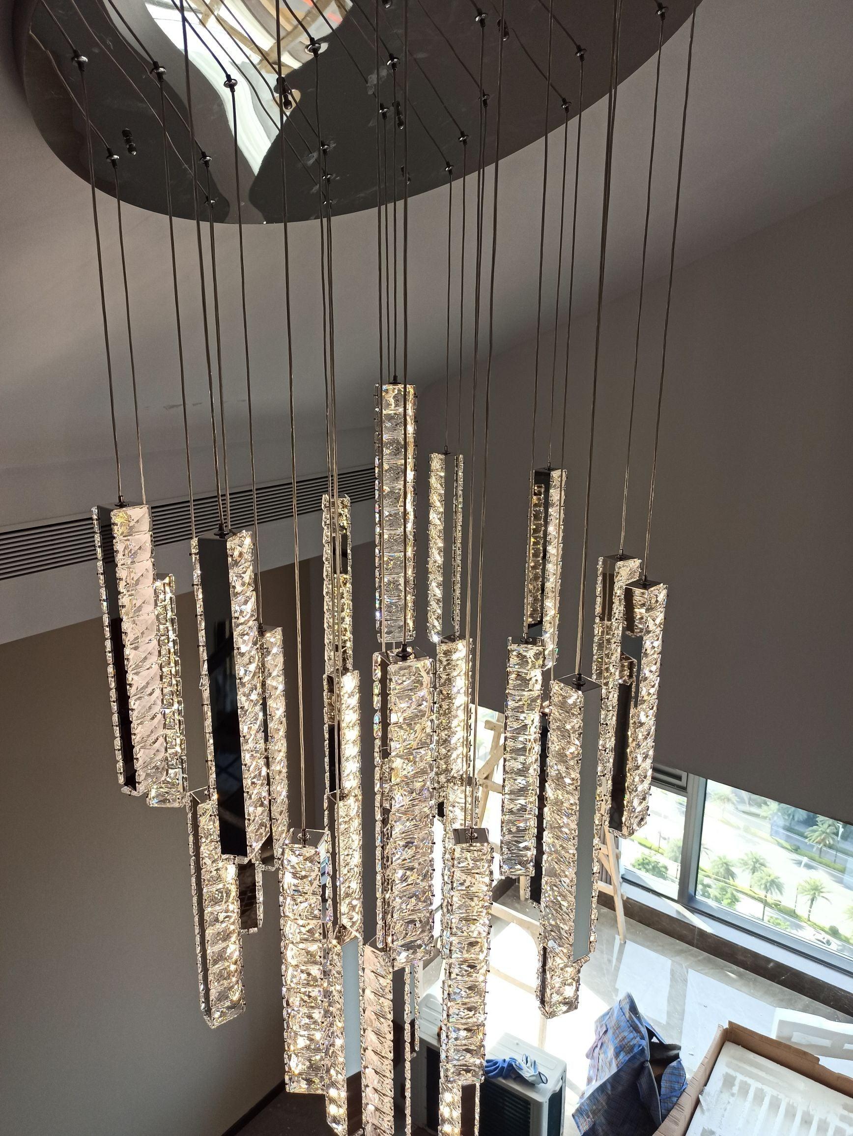 12/15/18/21/24-Light Spiral Crystal Chandelier
